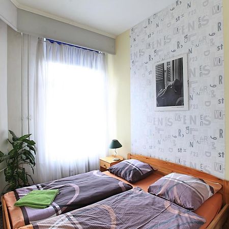 Hostel SKLEP Praag Buitenkant foto